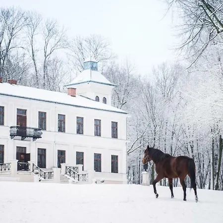 Κατάλυμα σε φάρμα Palac Nogalin *